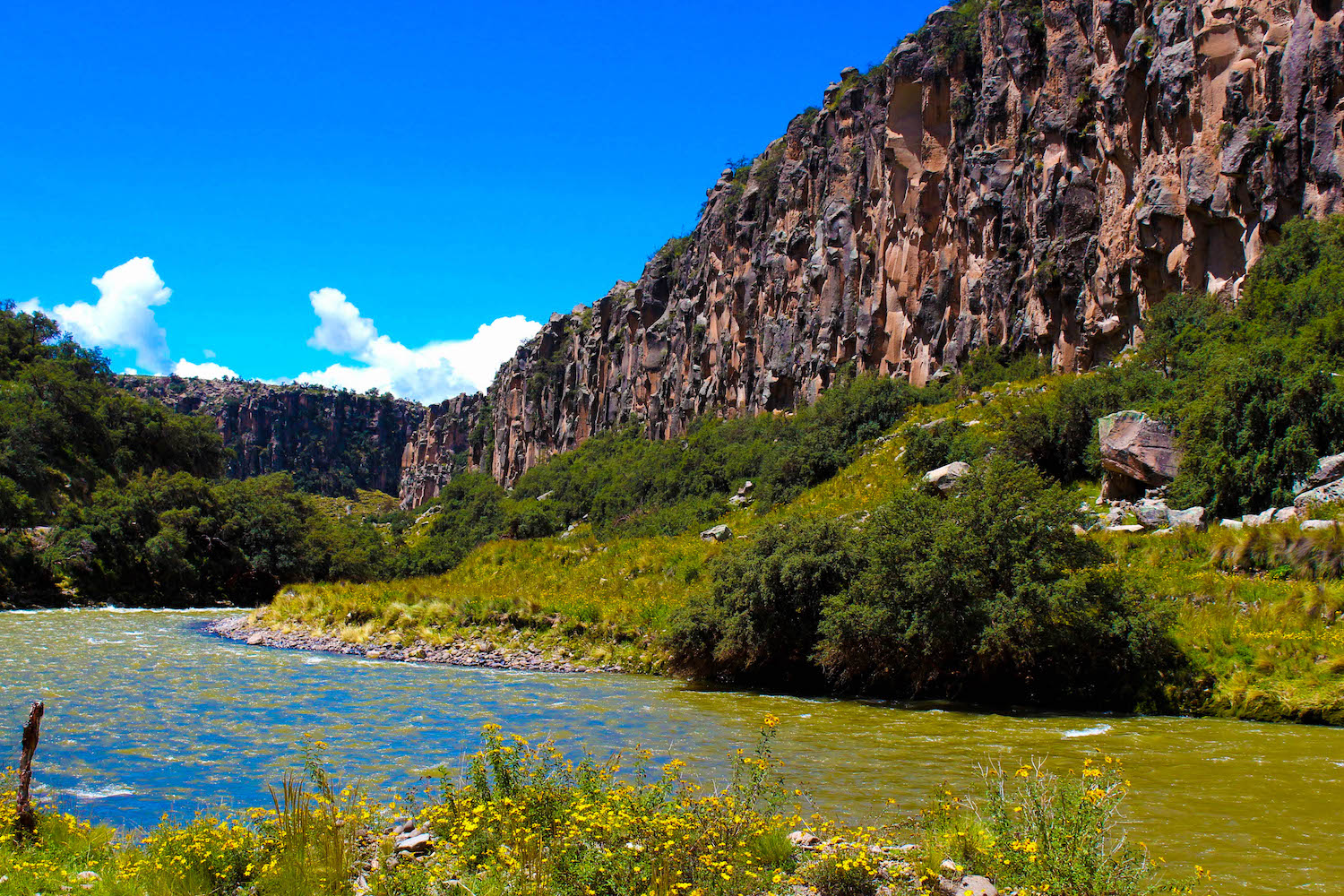 Los Tres Cañones de Suykutambo